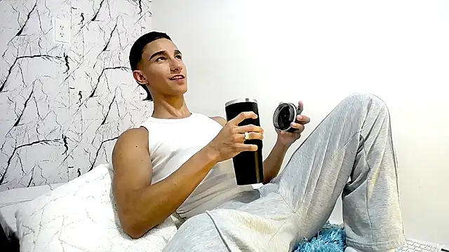 BabyAndy  online show from 1, 7, 2026