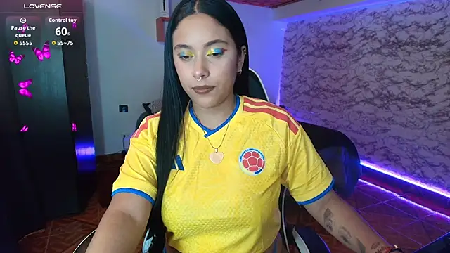 Camila IRoose online show from 7, 7, 2026