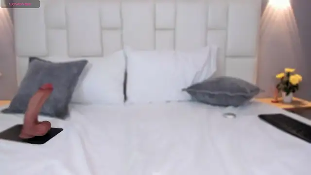 KataThonpson online show from 4, 2, 2026