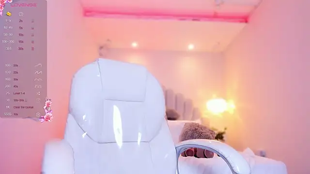 KataThonpson online show from 11, 4, 2026