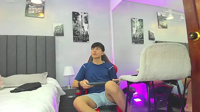 Raphael Nyon online show from 13, 3, 2026