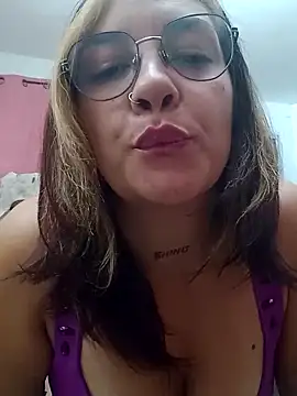 Snapshot of kuramaqueen chatting on 6, 3, 2026 kuramaqueen online show from 6, 3, 2026