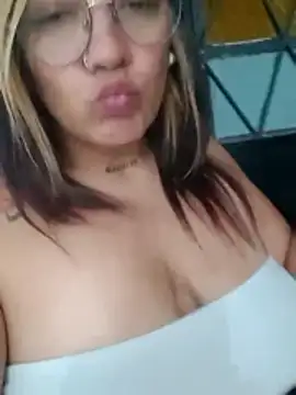 Snapshot of kuramaqueen chatting on 13, 3, 2026 kuramaqueen online show from 13, 3, 2026