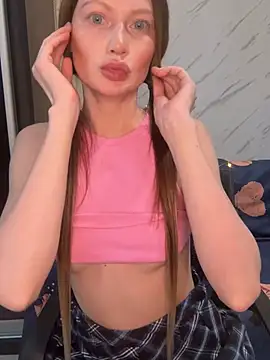 AliceeXHottie online show from 3, 2, 2026