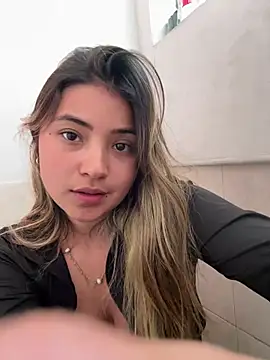 sweetlove- online show from 4, 2, 2026