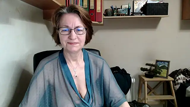 katemodel online show from 11, 6, 2026