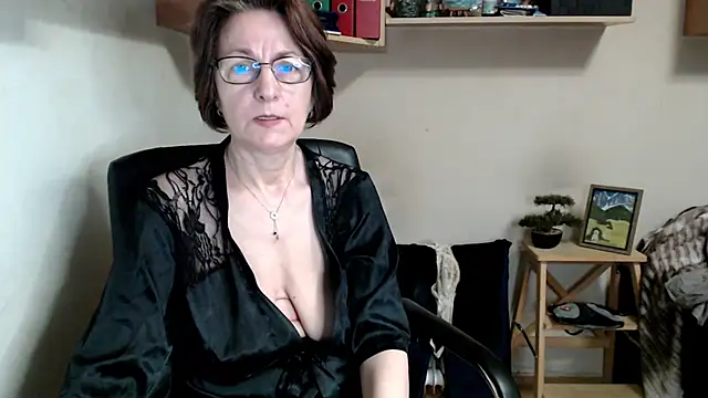 katemodel online show from 22, 6, 2026
