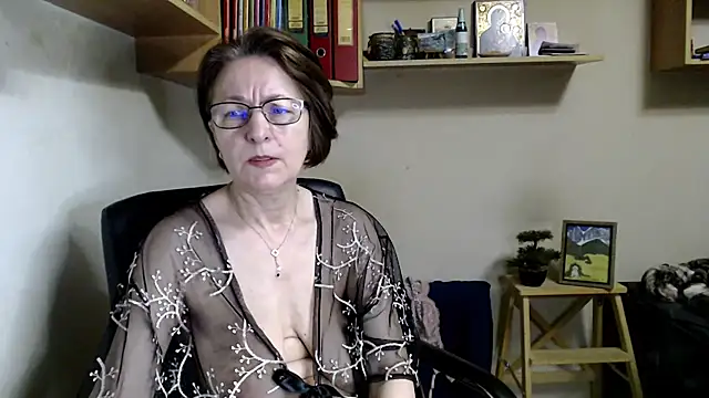 katemodel online show from 4, 7, 2026