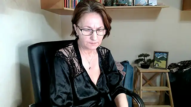 katemodel online show from 9, 7, 2026