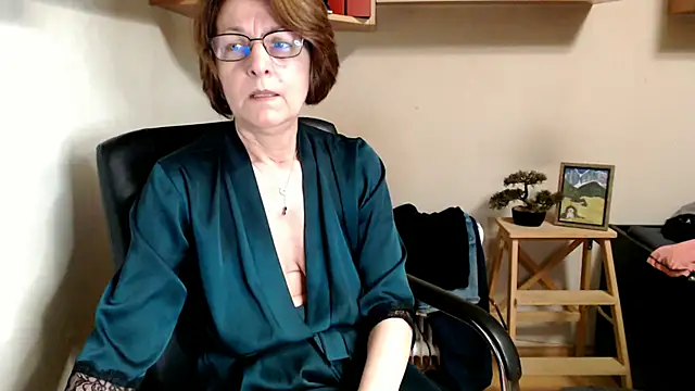 katemodel online show from 13, 7, 2026