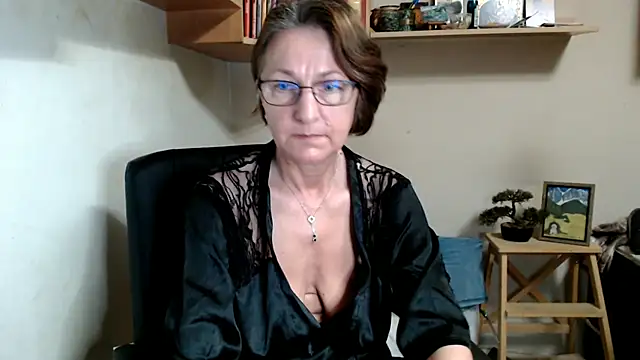 katemodel online show from 21, 7, 2026