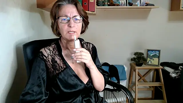 katemodel online show from 29, 7, 2026
