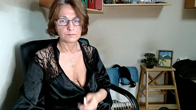 katemodel online show from 1, 8, 2026