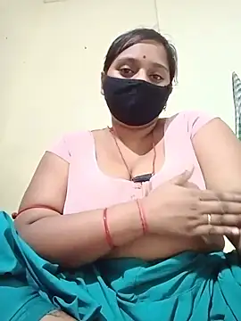 Poojaxx56 online show from 9, 7, 2026