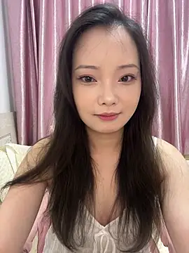 BIGBABYYEYE online show from 25, 7, 2026