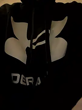 Xlara 002 online show from 12, 3, 2026