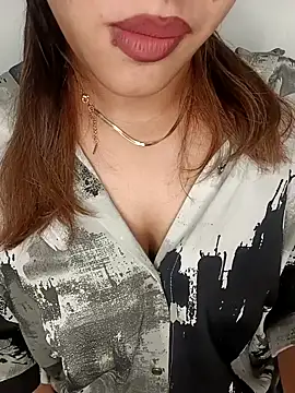 SAVITA-STRIP online show from 26, 7, 2026