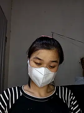 Daisy-lusia2026 online show from 23, 4, 2026