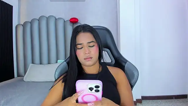 Shirleytaylor- online show from 24, 4, 2026