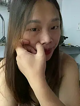 Snapshot of Emxinhka1 chatting on 22, 7, 2026 Emxinhka1 online show from 22, 7, 2026