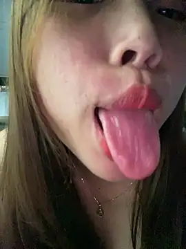 Snapshot of Emxinhka1 chatting on 29, 7, 2026 Emxinhka1 online show from 29, 7, 2026