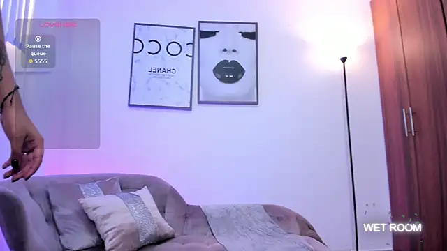 Kailyn Monroe  online show from 10, 2, 2026