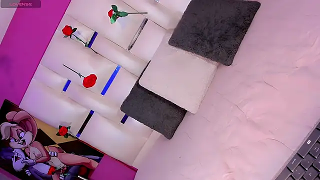 EmmaSweet23 online show from 25, 2, 2026