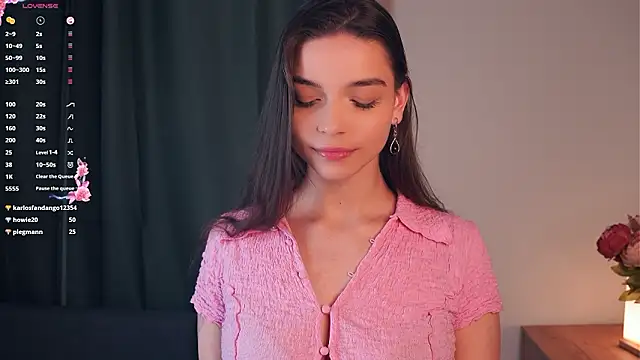 Snapshot of LoveMillier chatting on 7, 3, 2026 LoveMillier online show from 7, 3, 2026