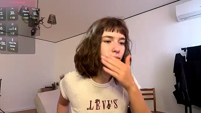 DeltaNorwoode online show from 10, 3, 2026