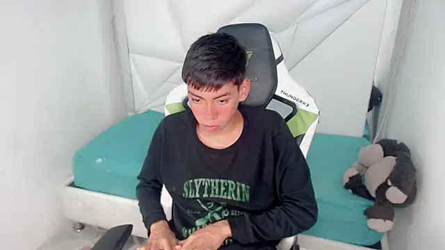 Liarr  online show from 24, 2, 2026