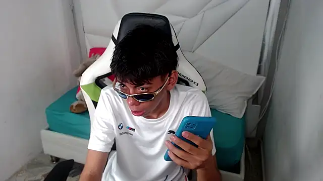 Liarr  online show from 21, 4, 2026