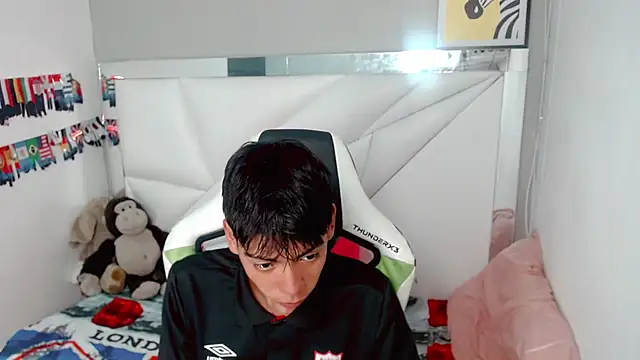 Liarr  online show from 28, 4, 2026