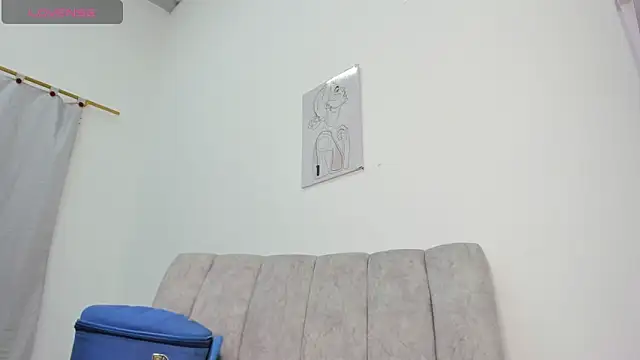 velvetluna  online show from 22, 4, 2026