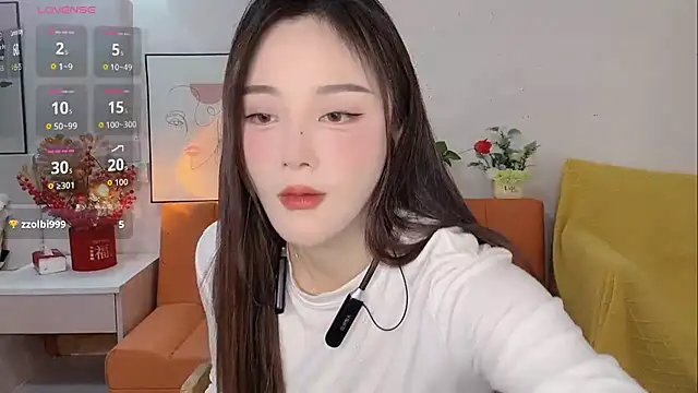 Lisa-295188 online show from 14, 2, 2026