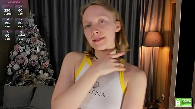Snapshot of Cutie_Ellis chatting on 13, 6, 2026 Cutie Ellis online show from 13, 6, 2026