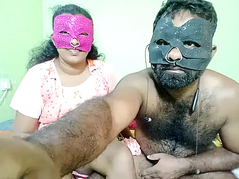 ShaniNsula2026 online show from 20, 4, 2026