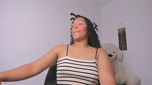 Snapshot of Nia13 chatting on 15, 3, 2026 Nia13 online show from 15, 3, 2026