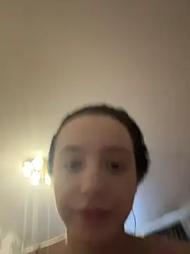 MiaTee online show from 18, 2, 2026