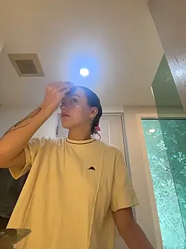 MiaTee online show from 26, 3, 2026