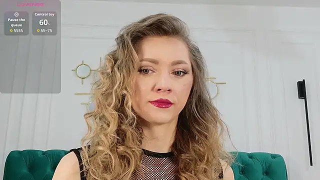 IrisLayne online show from 26, 4, 2026