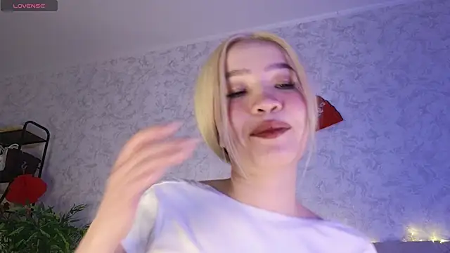 Snapshot of saya_li11 chatting on 14, 2, 2026 saya li11 online show from 14, 2, 2026