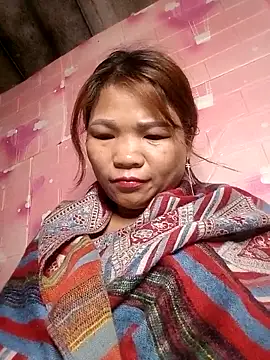 maymay-2000 online show from 10, 2, 2026