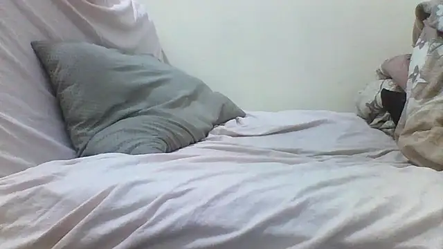 anonymous mommy online show from 10, 3, 2026