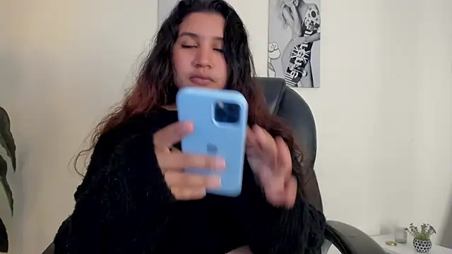 Snapshot of Victoria_Rosee chatting on 10, 2, 2026 Victoria Rosee online show from 10, 2, 2026