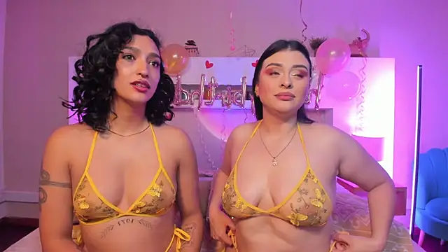 Cleo Foxx online show from 24, 4, 2026