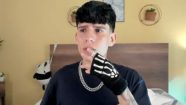 Angel eros  online show from 14, 2, 2026