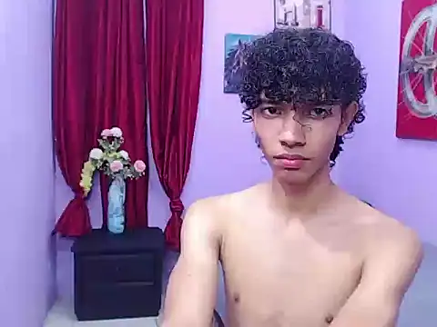 bigcock twinks online show from 10, 2, 2026