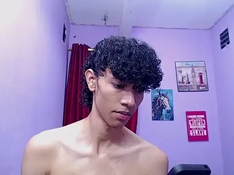 bigcock twinks online show from 25, 3, 2026