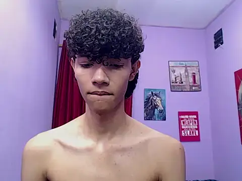 bigcock twinks online show from 2, 4, 2026