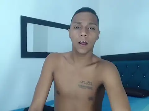 hotboyluxe online show from 21, 4, 2026